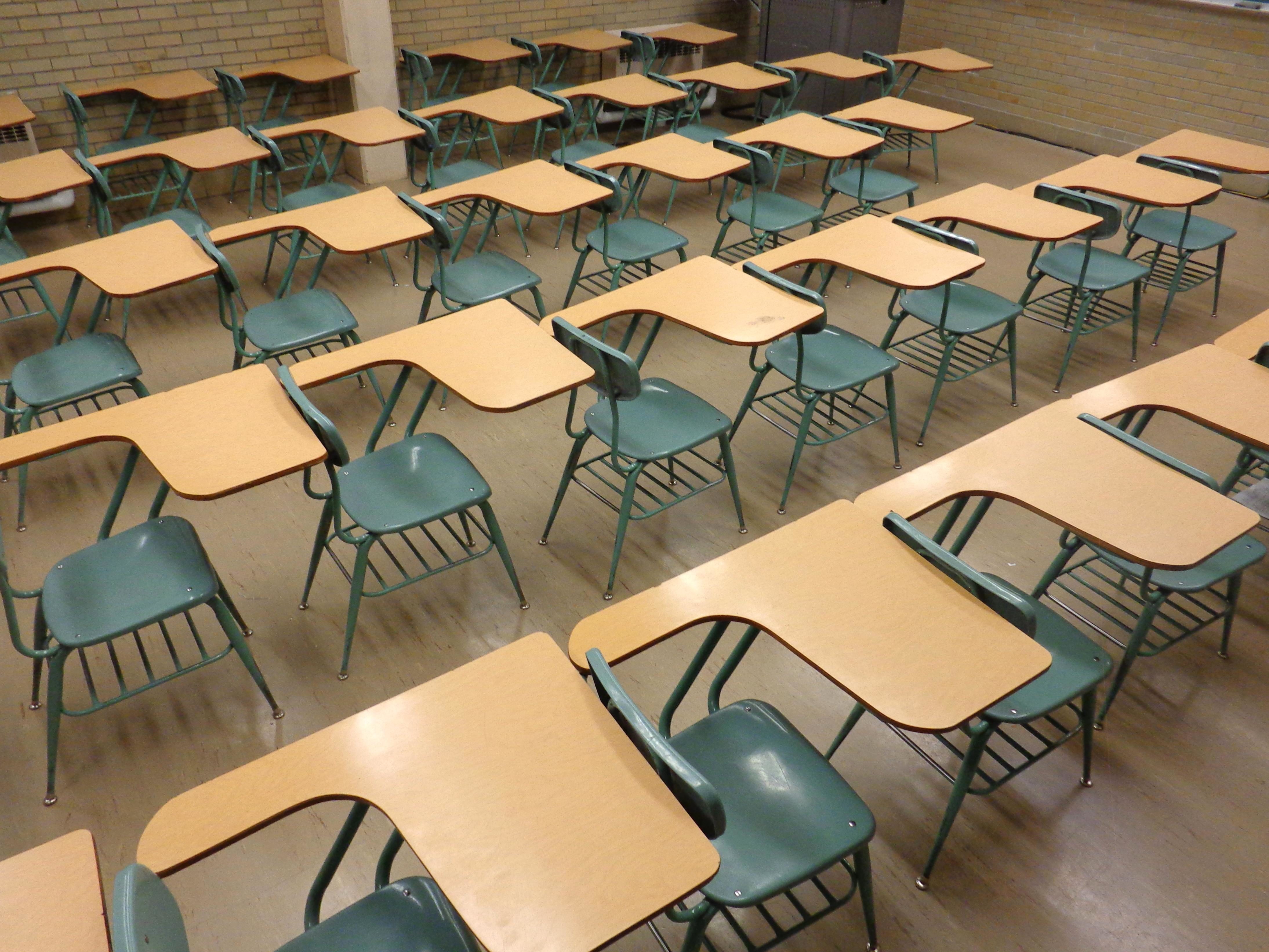 Free picture: school, classroom, empty desks